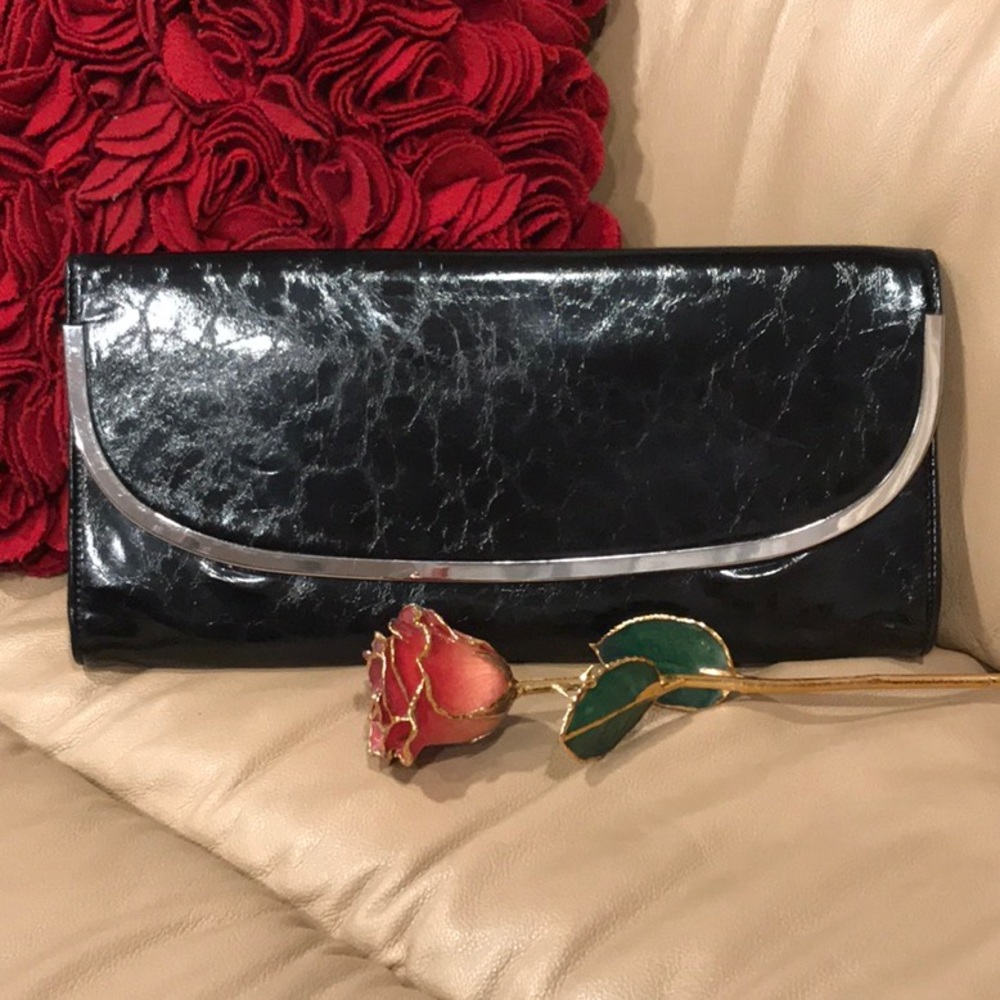 Lulu Townsend Black Clutch